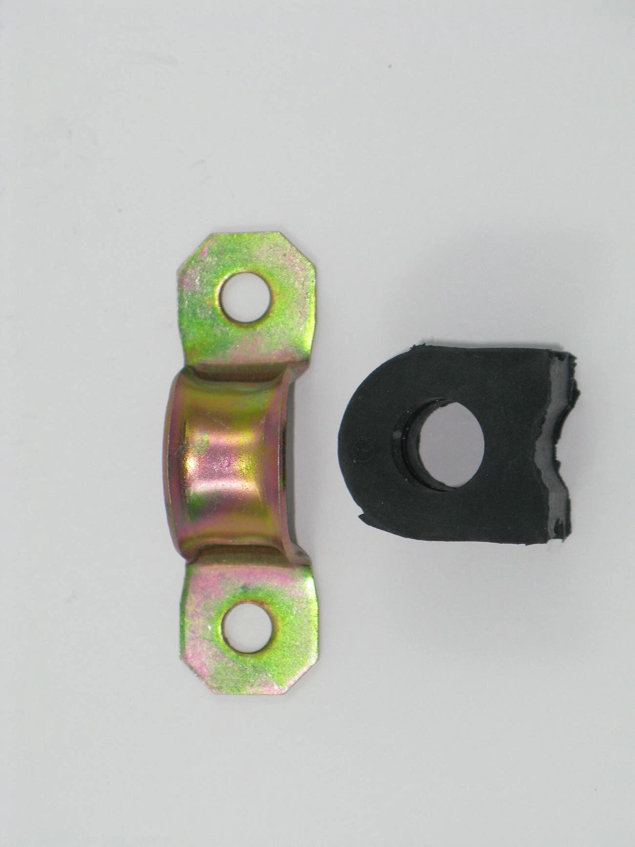 KIT BUCHA BARRA ESTABILIZADORA CENTRAL FURO 17MM ESTABILIZADOR DIANTEIRO FIAT FIORINO 1994/2013 INTERNO/CENTRAL