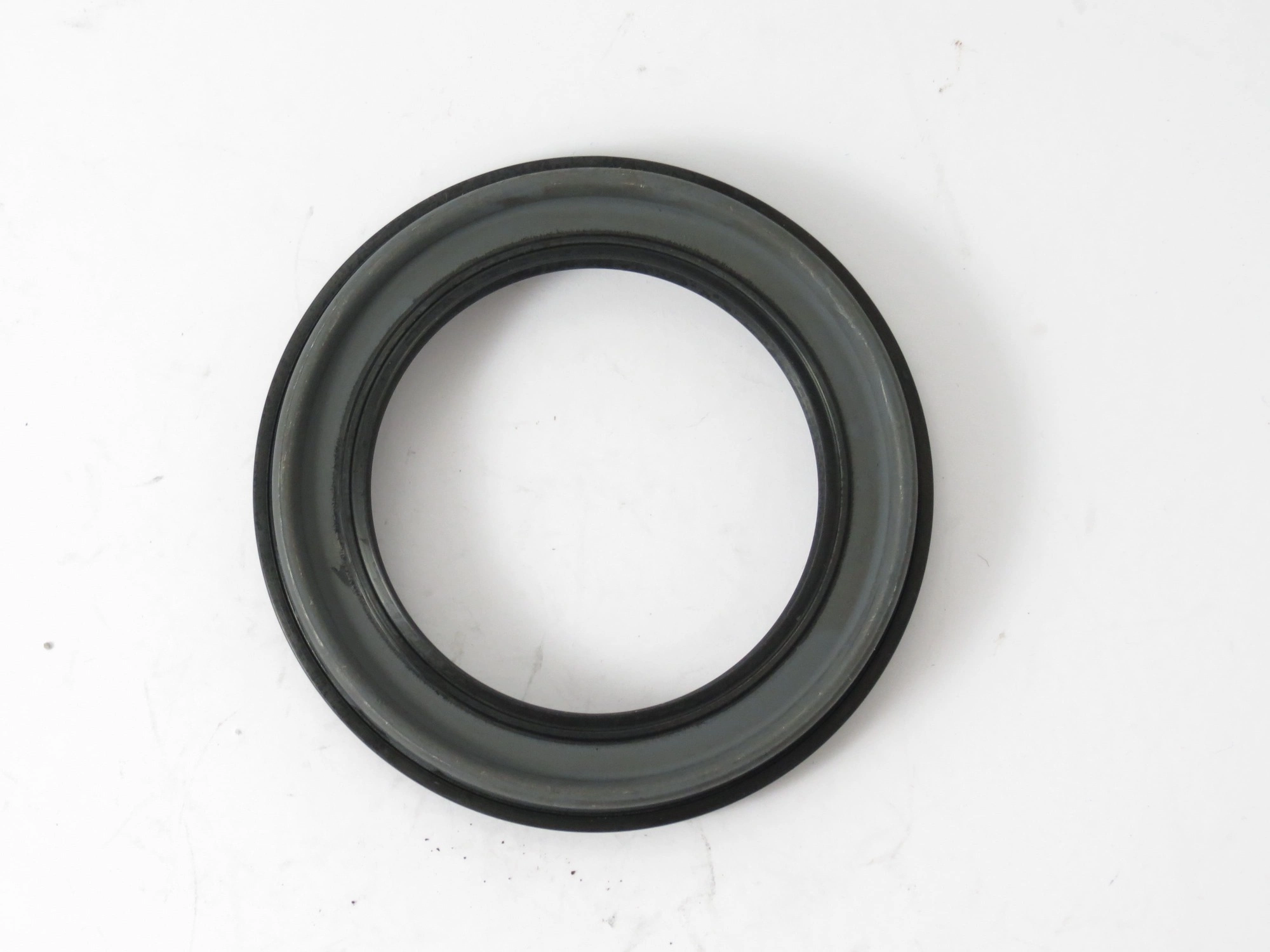 RETENTOR CUBO DE RODA DIANTEIRA NISSAN FRONTIER 2002/2007 - 57X79X85X9X13.5MM