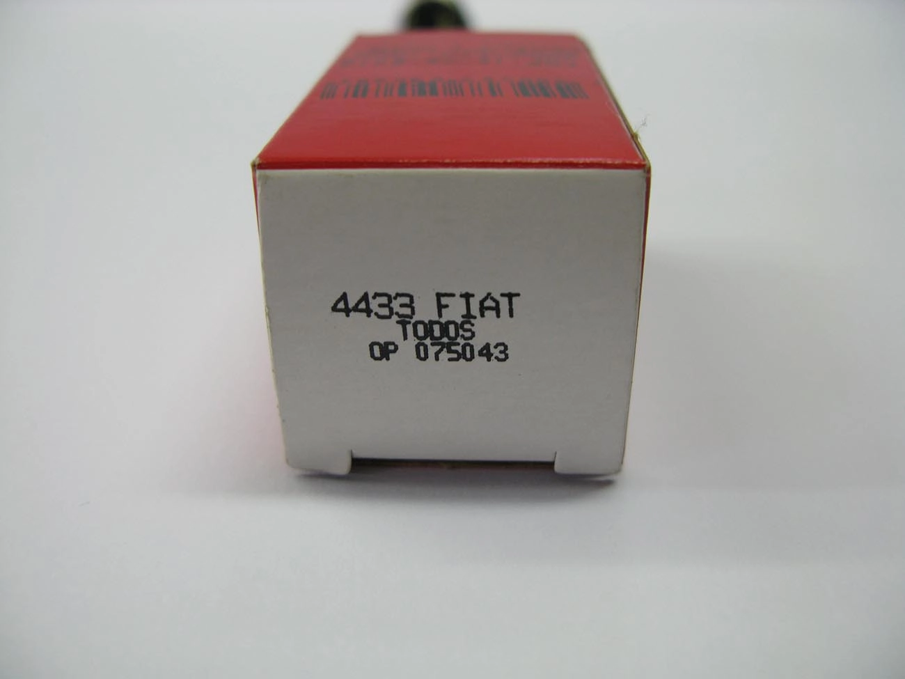 INTERRUPTOR LUZ DE RE - FIAT 147/UNO/PREMIO/ELBA/FIORINO /11.91