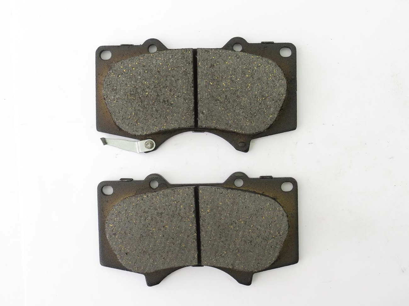 PASTILHA FREIO RODA DIANTEIRA TOYOTA HILUX SW4 2005/ 3.2 CD 4X2 SRV 05/ 4X4 T.D 15/