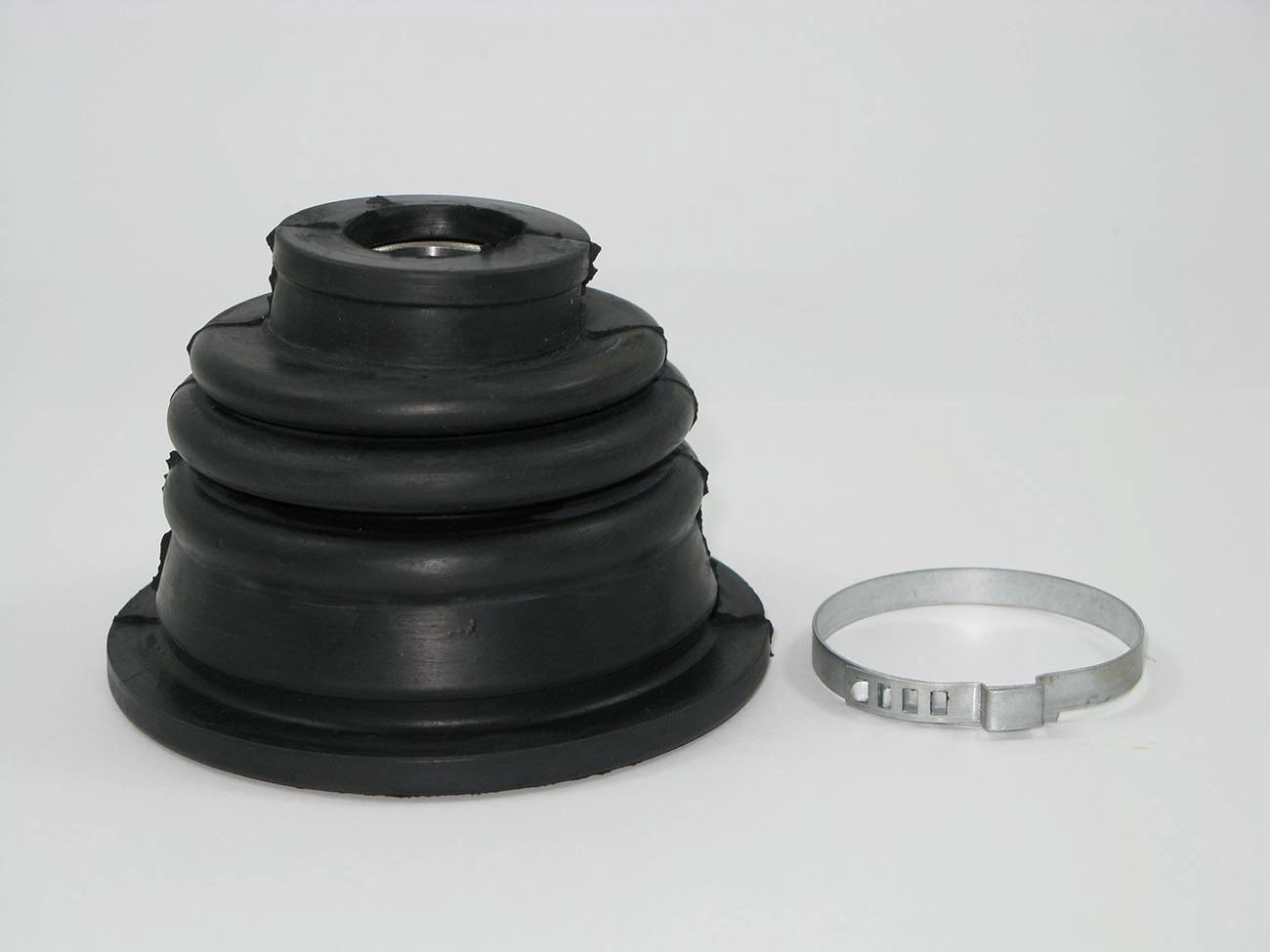 KIT REPARO COIFA HOMOCINÉTICA LADO CÂMBIO 28MM COM ROLAMENTO RENAULT SCENIC/MEGANE/LAGUNA 16V MASTER 98/