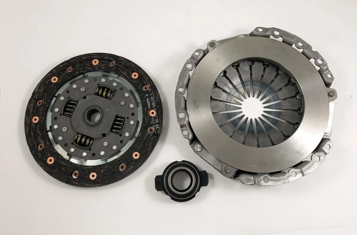 KIT EMBREAGEM PEUGEOT 206 1.6 8V 99/2001 - 200MM