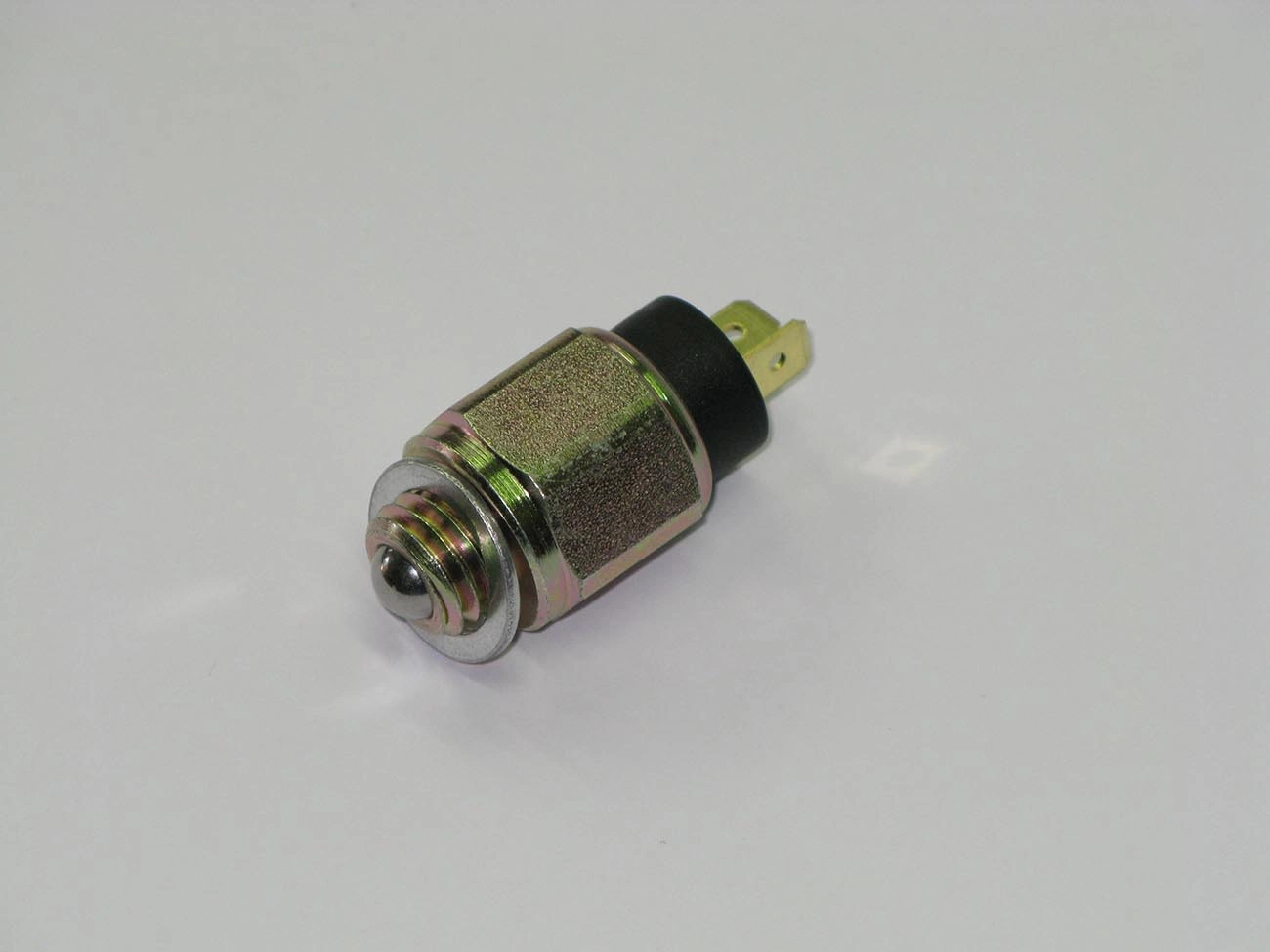 INTERRUPTOR LUZ RÉ RE GM CHEVETTE/CHEVY/D-20/40/60/SILVERADO TODOS OPALA 83/ S-10/BLAZER 95/01