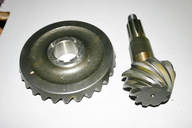 COROA E PINHAO 9X28 FORD F-600/F-700/F-750/F-800/F-11000 - DODGE - ROCKWEL H340 TINKINHO