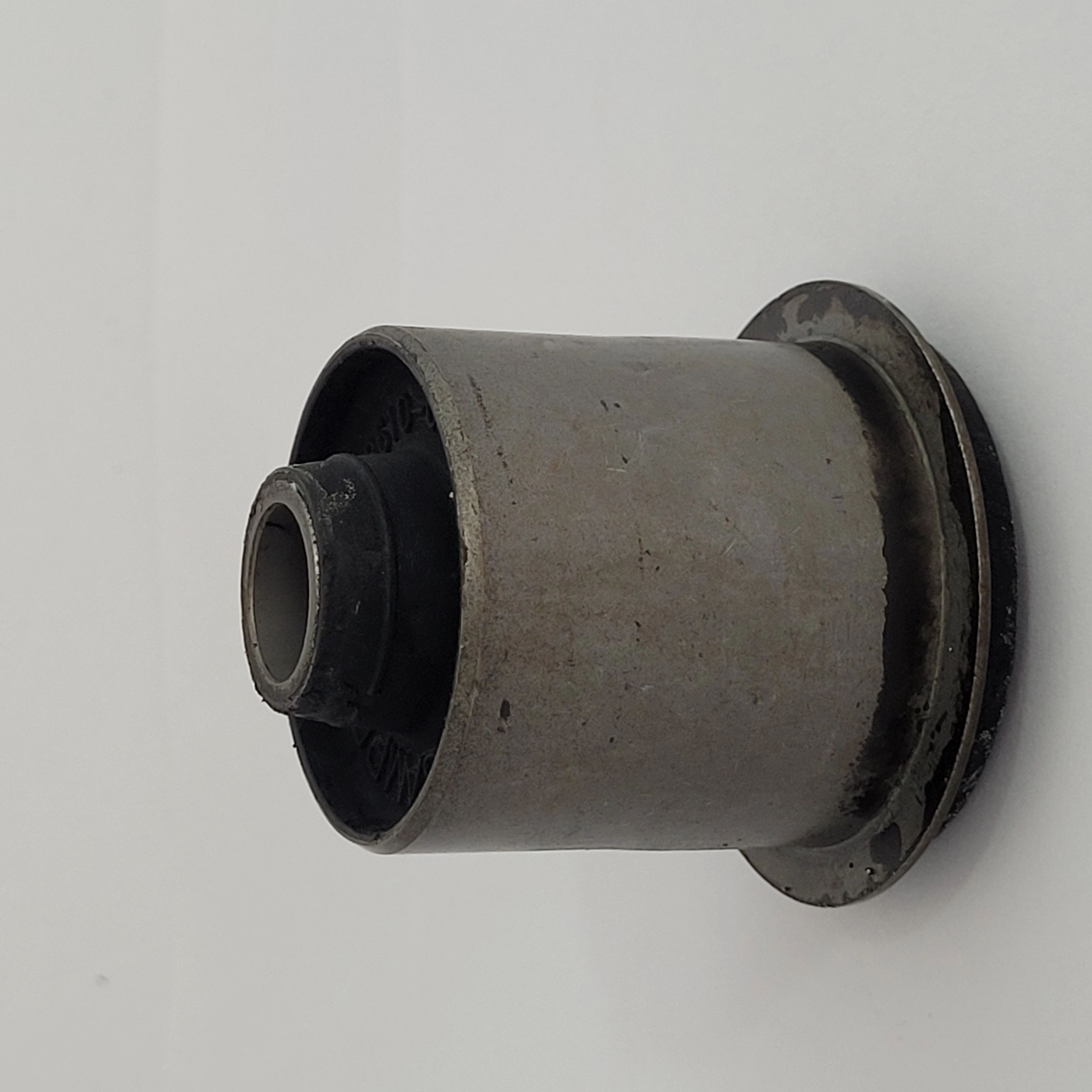 BUCHA BANDEJA SUPERIOR TOYOTA HILUX PICK-UP 2005/2015 - NOVA HILUX 2016/ - SUSPENSÃO DIANTEIRA