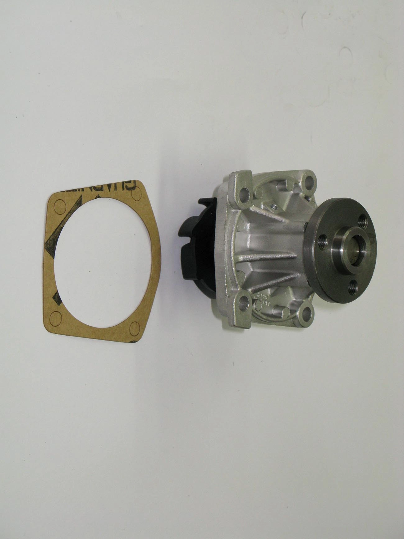 BOMBA AGUA FIAT 147/UNO/PREMIO/ELBA/FIORINO 1050/1300 TODOS