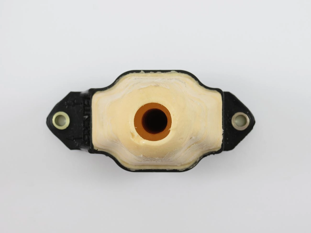 BATENTE SUSPENSAO TRASEIRA FIAT STRADA ADVENTURE 08/ - DISTANCIA FUROS 156MM