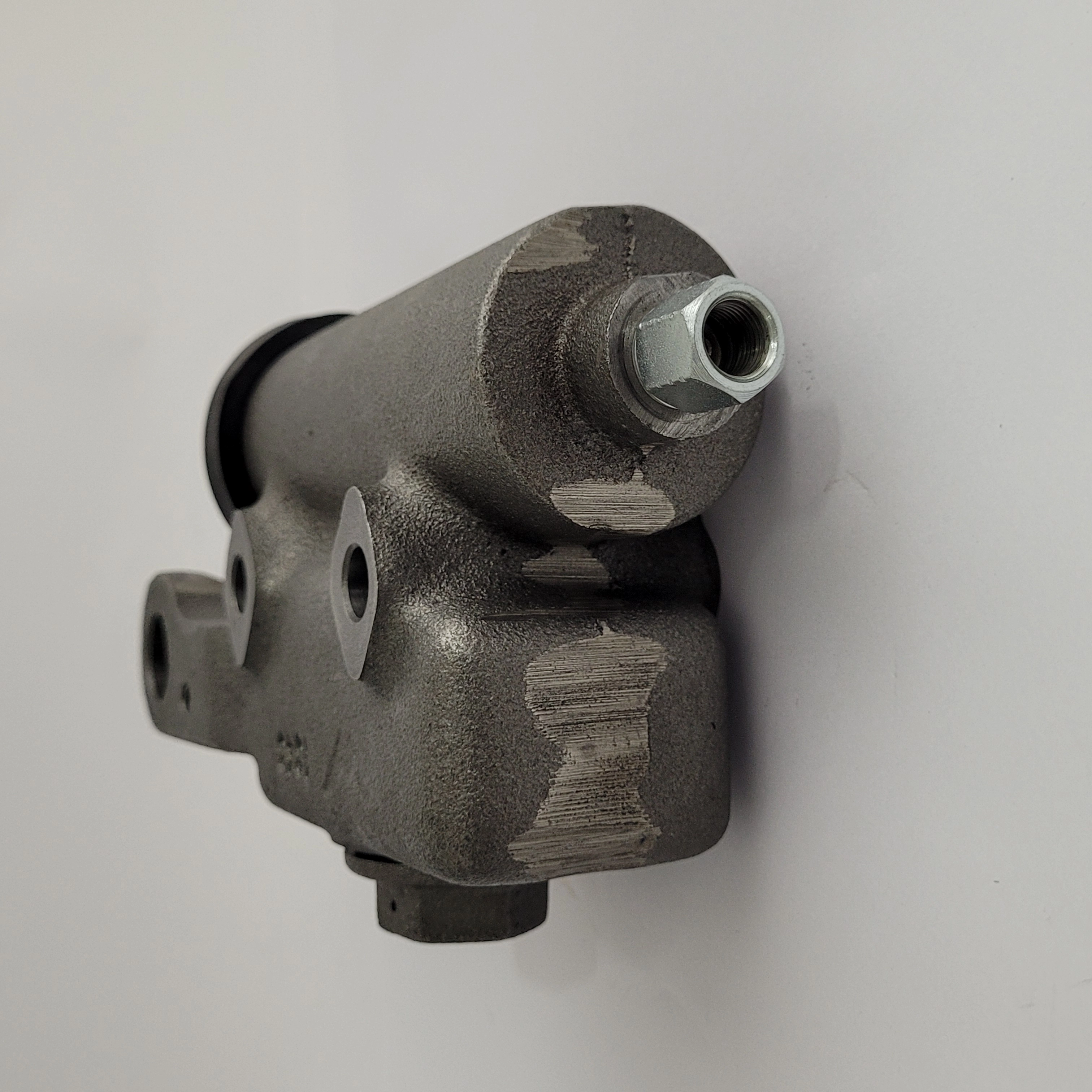CILINDRO MESTRE FREIO SIMPLES GM A-60/C-60/D-60 1971/1984 - 1.1/2" - 38,10MM