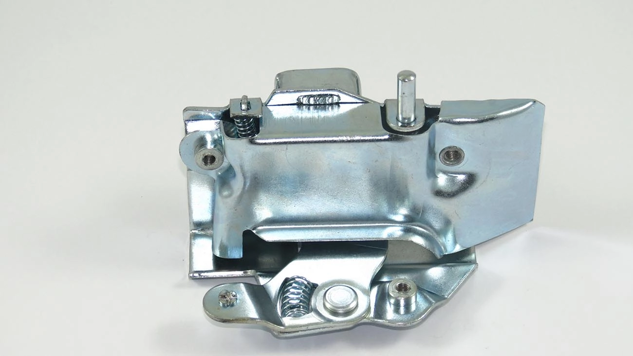 FECHADURA PORTA VW FUSCA /77 - DIREITA