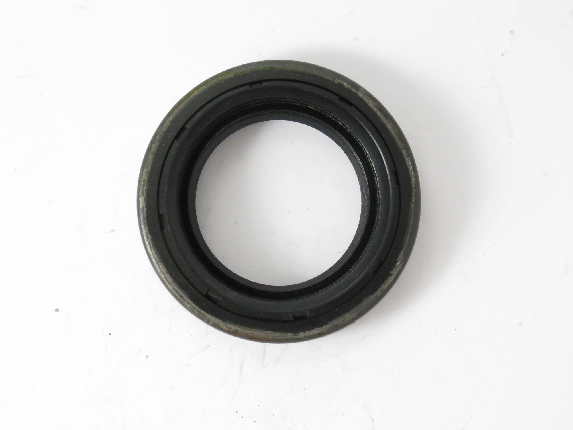 RETENTOR PINHÃO TRASEIRO DIFERENCIAL MITSUBISHI L-200 4X4 /2006 TRITON - 45X72X12X19.50MM