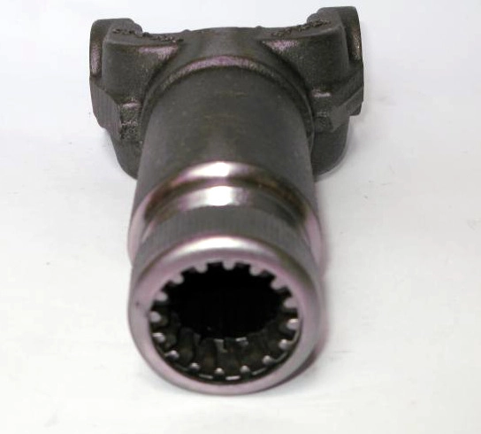 LUVA CARDAN 16 ESTRIAS PARA CRUZETA 5-12213XS FORD F-750/21000 CARGO 1113/1415 VW 7.110/11.130/13.130 5-12213X
