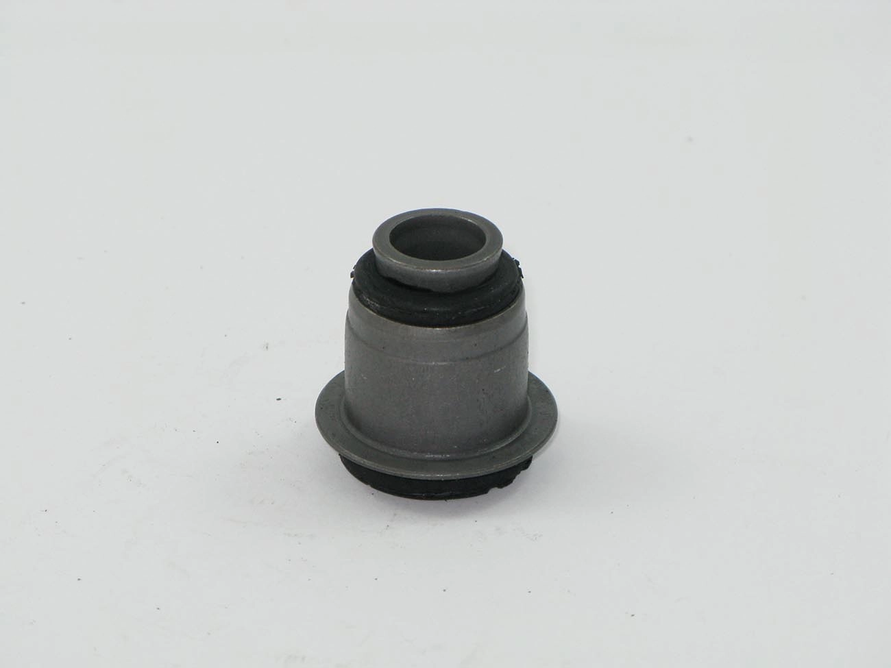 BUCHA TRASEIRA BANDEJA SUSPENSÃO FIAT UNO 1.5R/1.6/PREMIO/ELBA 89/96 FIORINO 88/