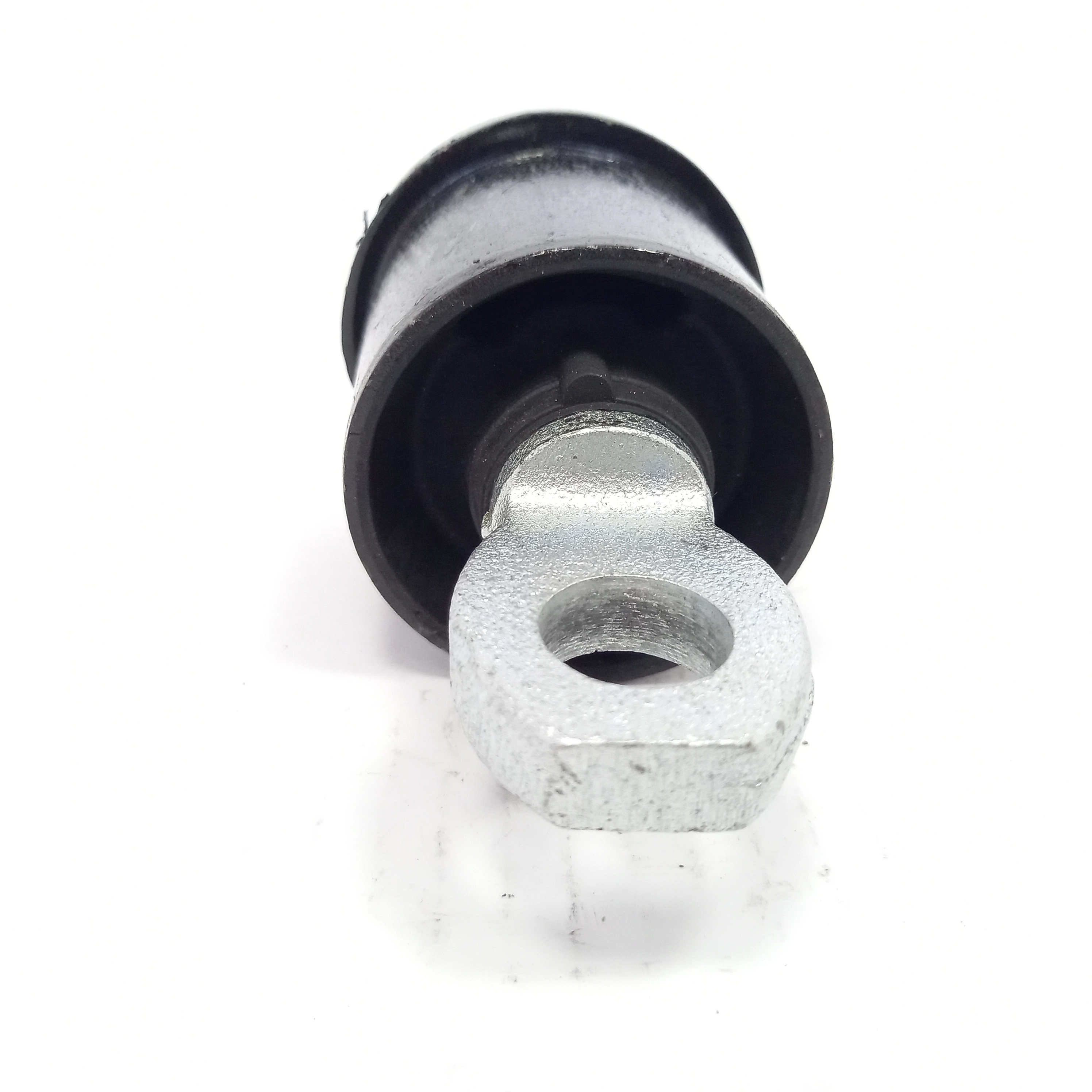 BUCHA SUPORTE DO EIXO GM COBALT 11/ PRISMA 13/ ONIX/SPIN 12/ SONIC 12/ - SUSPENSÃO TRASEIRA