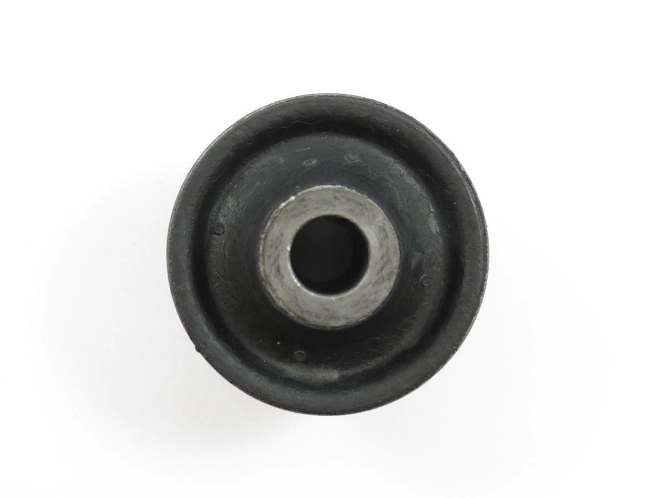 BUCHA TRASEIRA BANDEJA SUSPENSÃO DIANTEIRA FURO 14 MM CITROEN C4/PICASSO 06/ PEUGEOT 206/207/307/308/3008