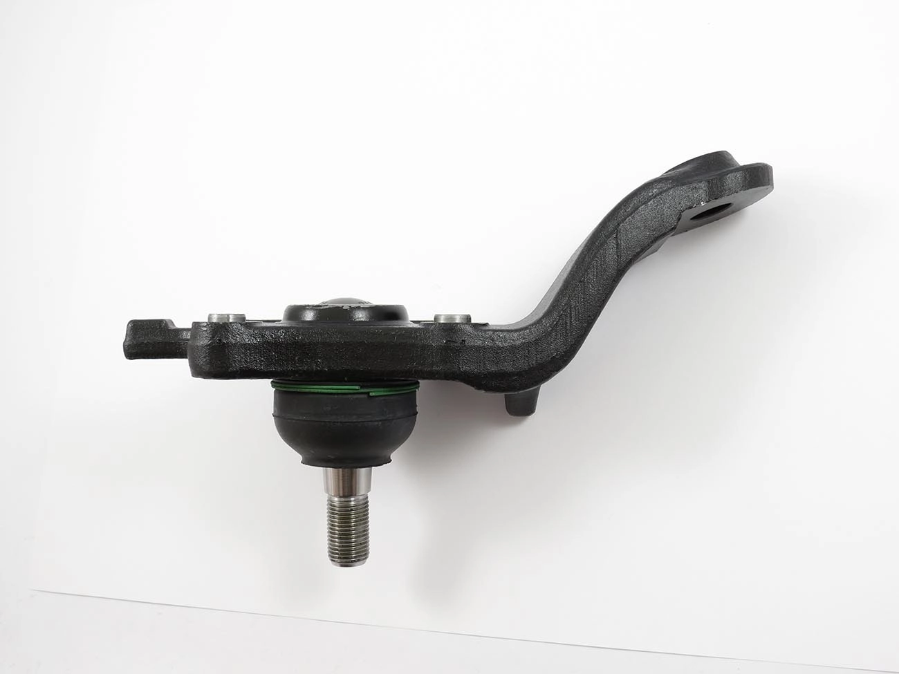 PIVÔ SUSPENSÃO INFERIOR ESQUERDO TOYOTA HILUX SW4 96/02