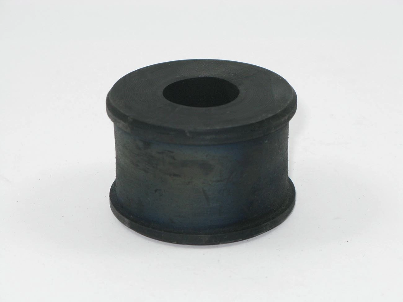 BUCHA AMORTECEDOR MB 1313/1513 - TRASEIRO