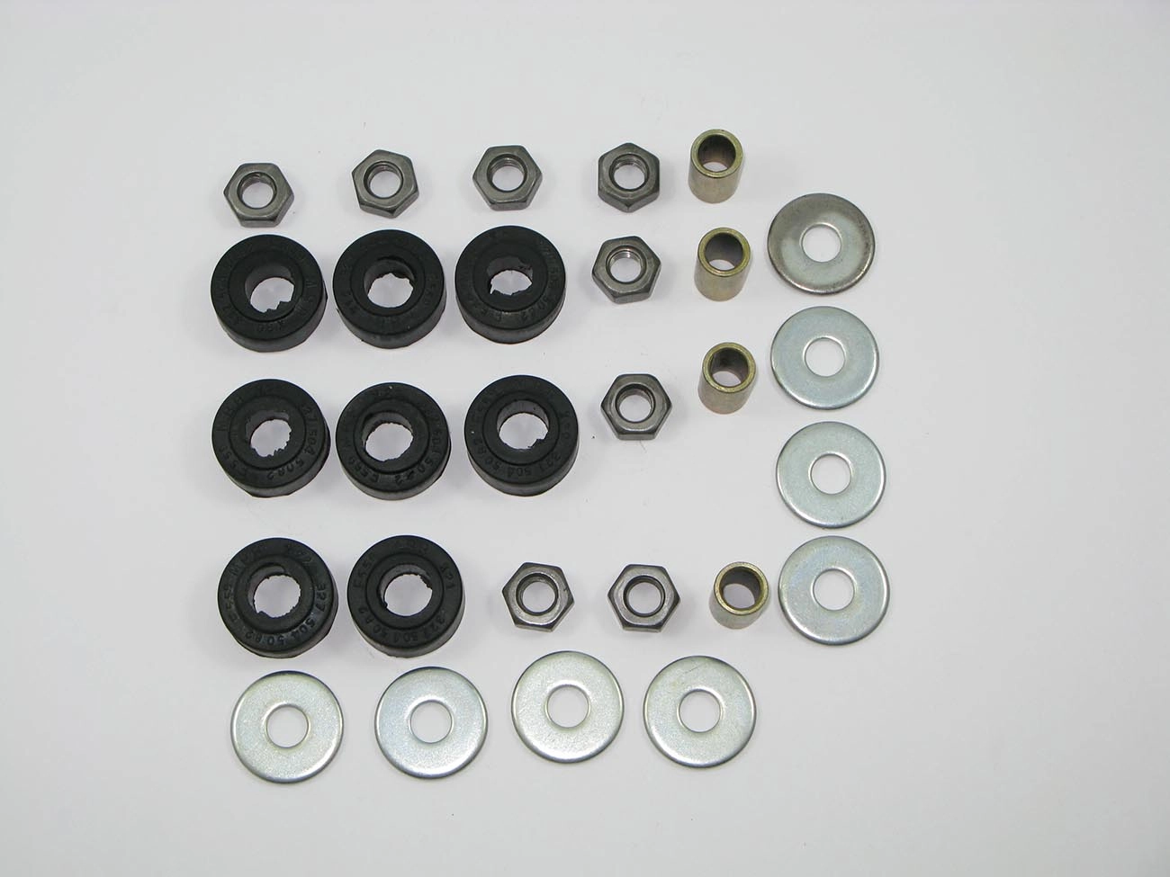 KIT TIRANTE RADIADOR COMPLETO MB 1113/1313