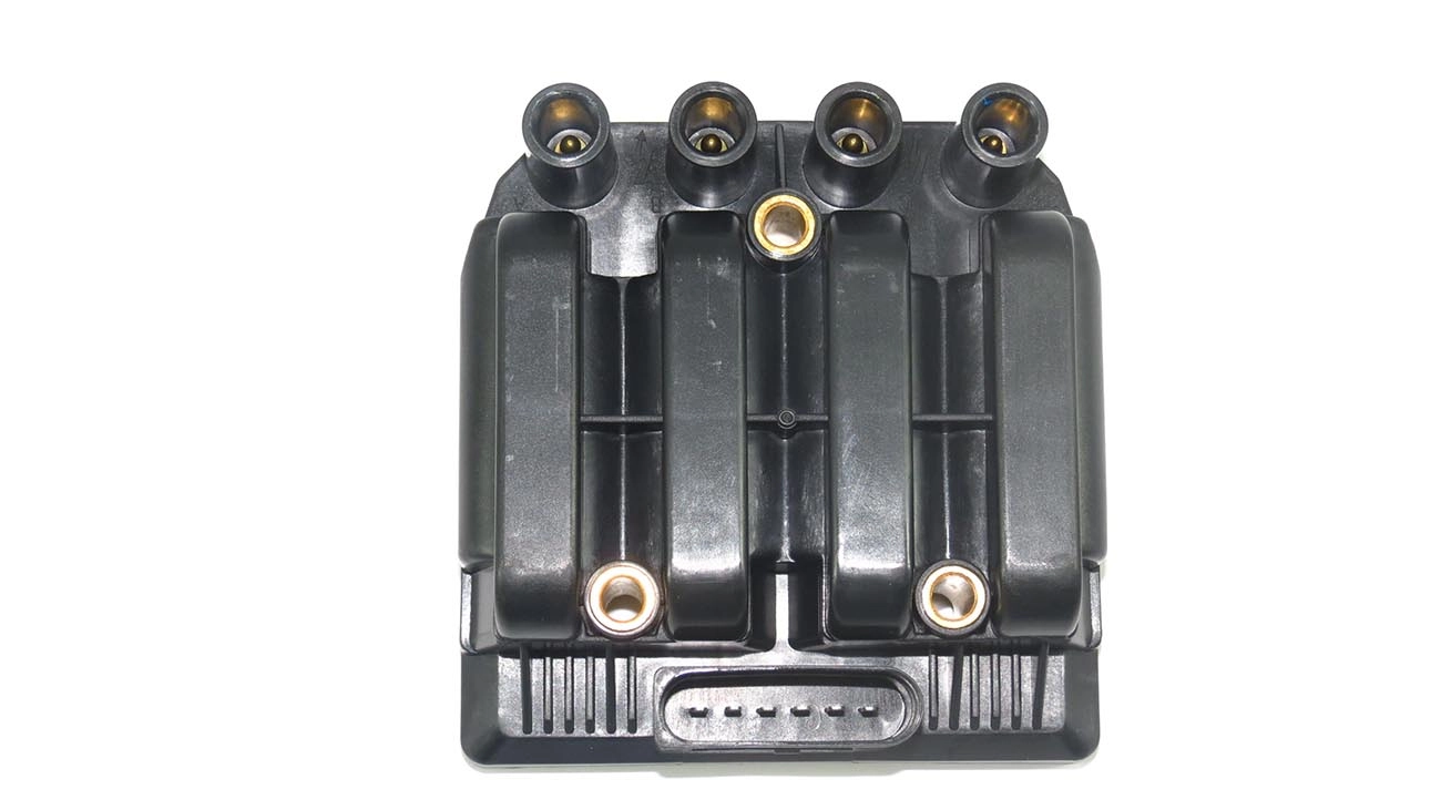BOBINA DE IGNIÇÃO VW NOVO GOL/VOYAGE/FOX 1.0 08/12 - BORA/JETTA 2.0 10/ - GOLF/POLO 2.0 08/12 - 4X1