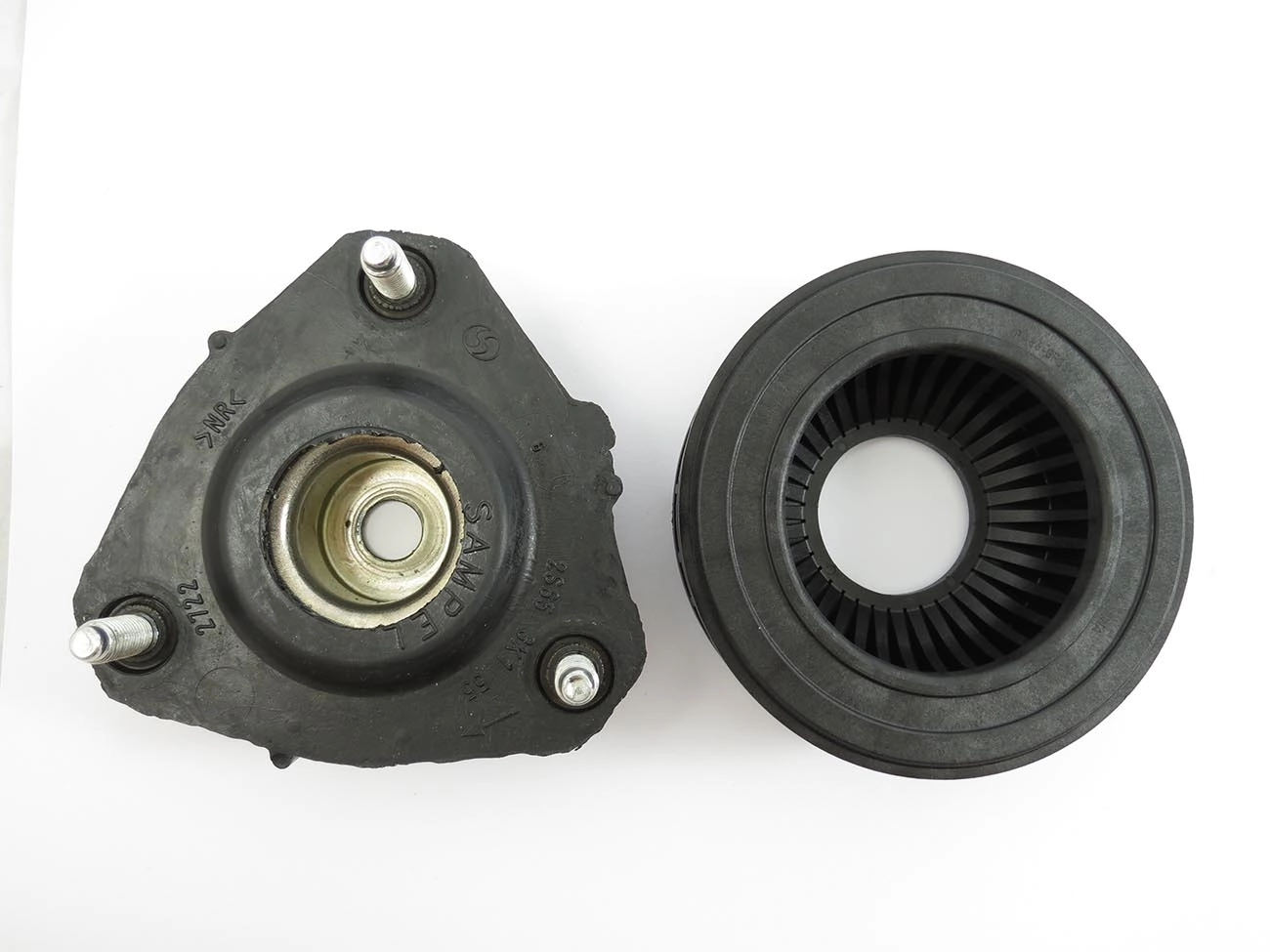 COXIM AMORTECEDOR SUPERIOR DIANTEIRO COM ROLAMENTO INA FORD NOVO FIESTA/ECOSPORT 2002/ C/ROL.