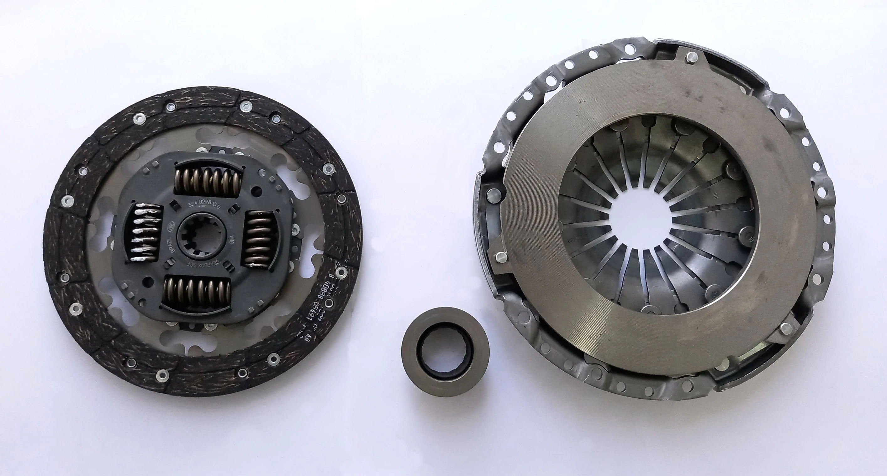 KIT DE EMBREAGEM - GM S-10/S-10/ 2.2 95/ - 2.4 00/12 - BLAZER 00/07 2.4 - 240MM 10 ESTRIAS