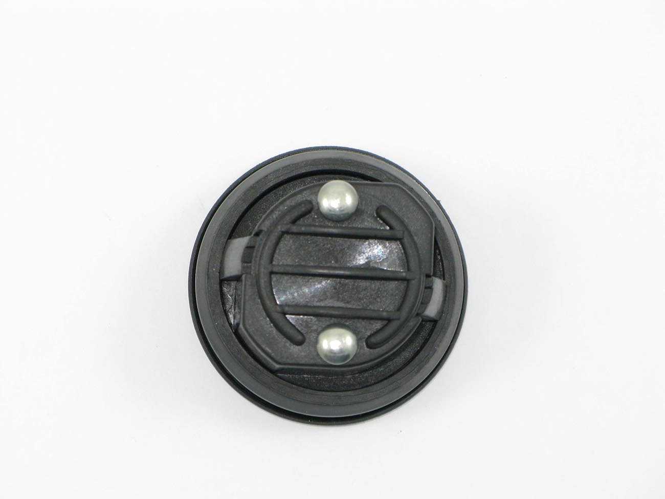 TAMPA PARA TANQUE COMBUSTÍVEL COM CHAVES FIAT 147/PANORAMA/UNO/PREMIO/ELBA/FIORINO 83/90 LADA LAIKA/NIVA/STATION