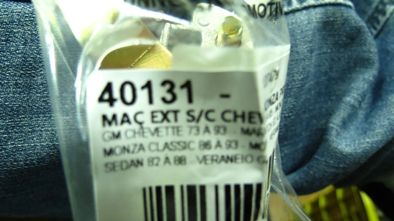 MACANETA EXTERNA GM CHEVETTE/CHEVY/MONZA/KADETT/IPANEMA - ESQUERDA PRETA