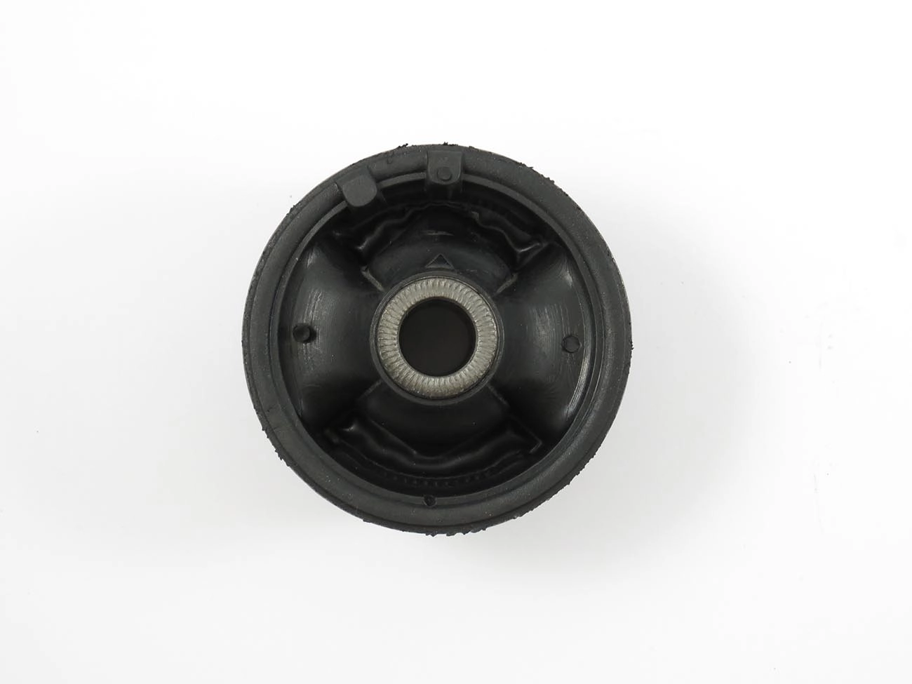 BUCHA MAIOR TRASEIRA DA BANDEJA DIANTEIRA TOYOTA COROLLA/FIELDER 2002/2019 - SUSPENSAO DIANTEIRA