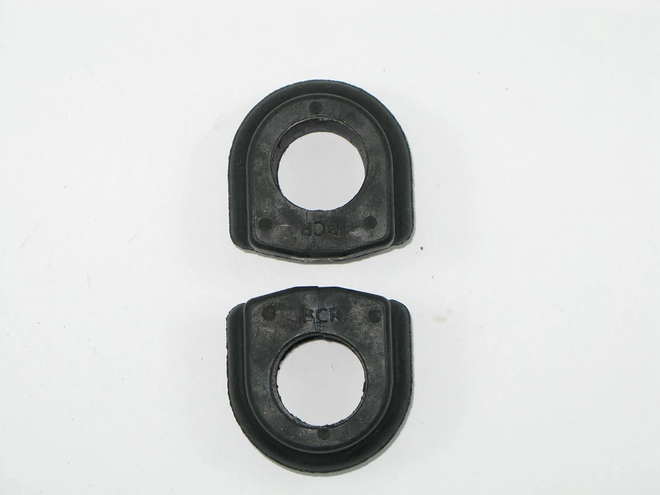 KIT BUCHA ESTABILIZADOR NISSAN FRONTIER /2007 - DIANTEIRO