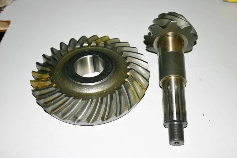 COROA E PINHAO 9X28 FORD F-600/F-700/F-750/F-800/F-11000 - DODGE - ROCKWEL H340 TINKINHO