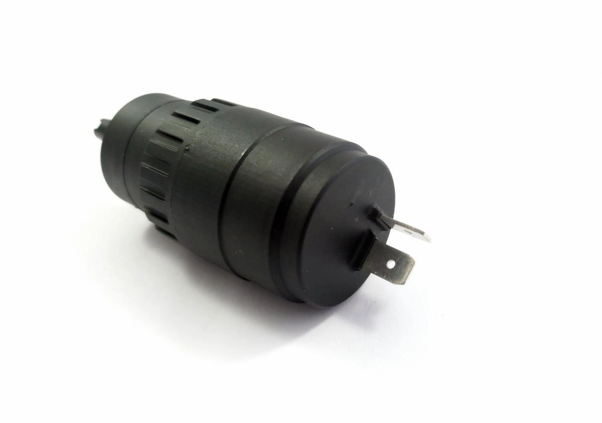 ELETROBOMBA DO PARABRISA 24V 1 SAÍDA