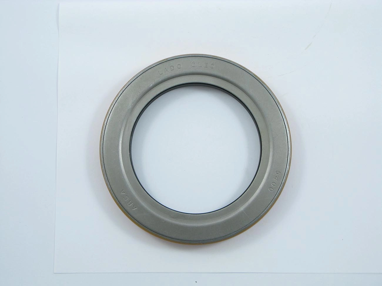 RETENTOR RODA TRASEIRA VW 12.140/12.170/12.180/13.150/13.170/13.180