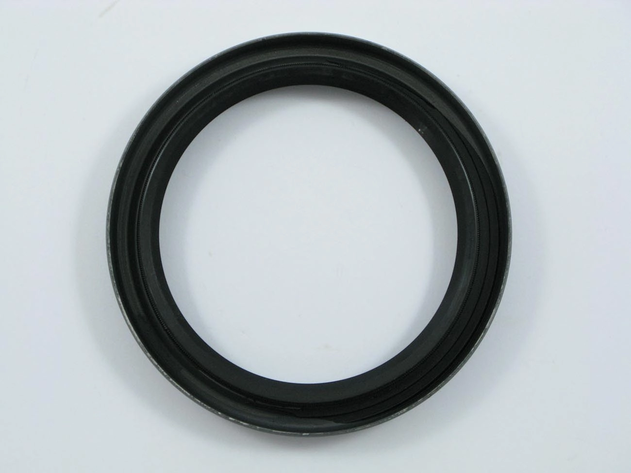 RETENTOR EIXO TRASEIRO CBT 1000/1020/1065/1090/1105 - 85X110X14MM