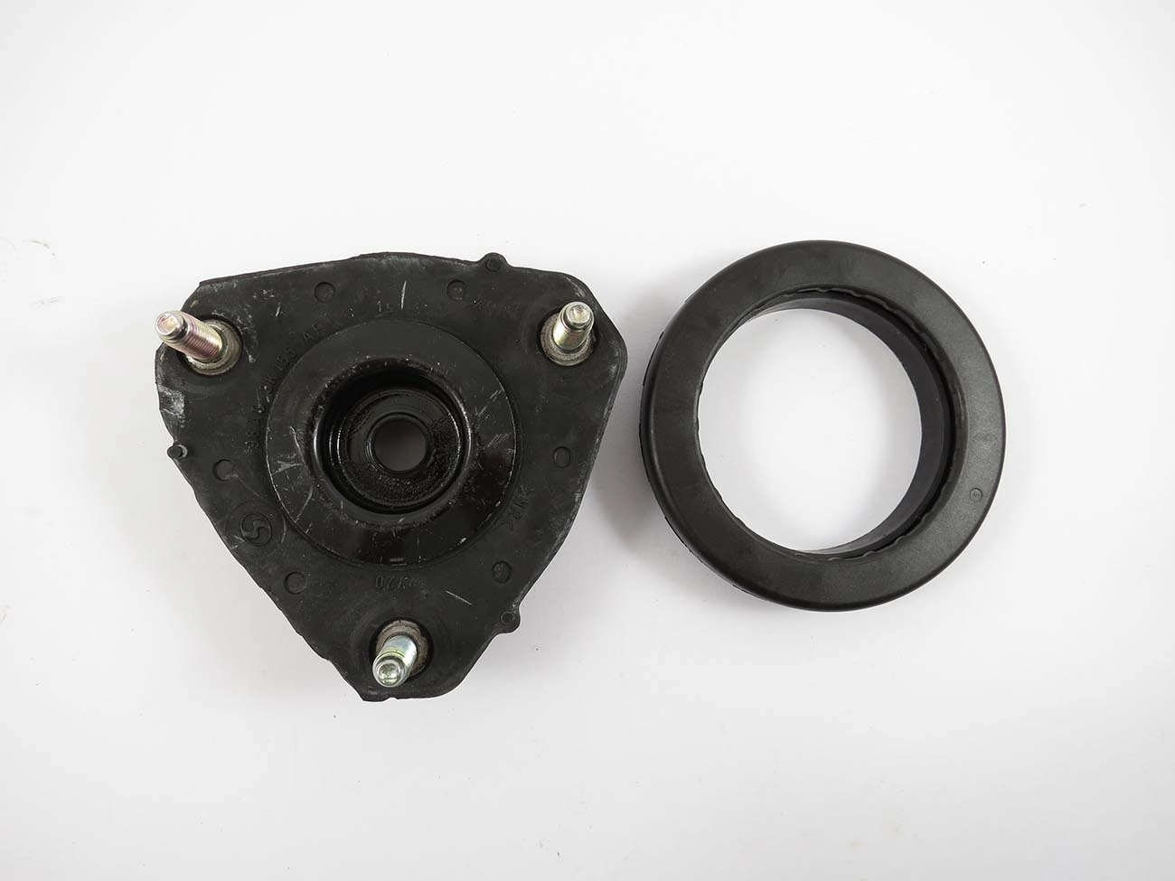 COXIM AMORTECEDOR DIANTEIRO COM ROLAMENTO INA FORD FOCUS 2000/2008