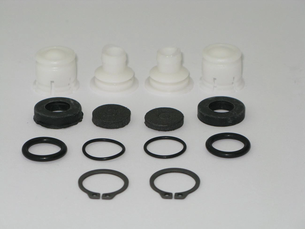 KIT REPARO BUCHAS TRAMBULADOR GM CORSA 94/2001 CLASSIC 2002/