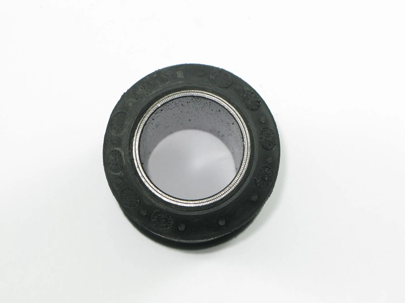 BUCHA FEIXE MOLAS TRASEIRO MOLA MB 790/710/L.710/L..710D/712/913/L.913D/914 ONIBUS LO-809/812/813/814/OF-809/812