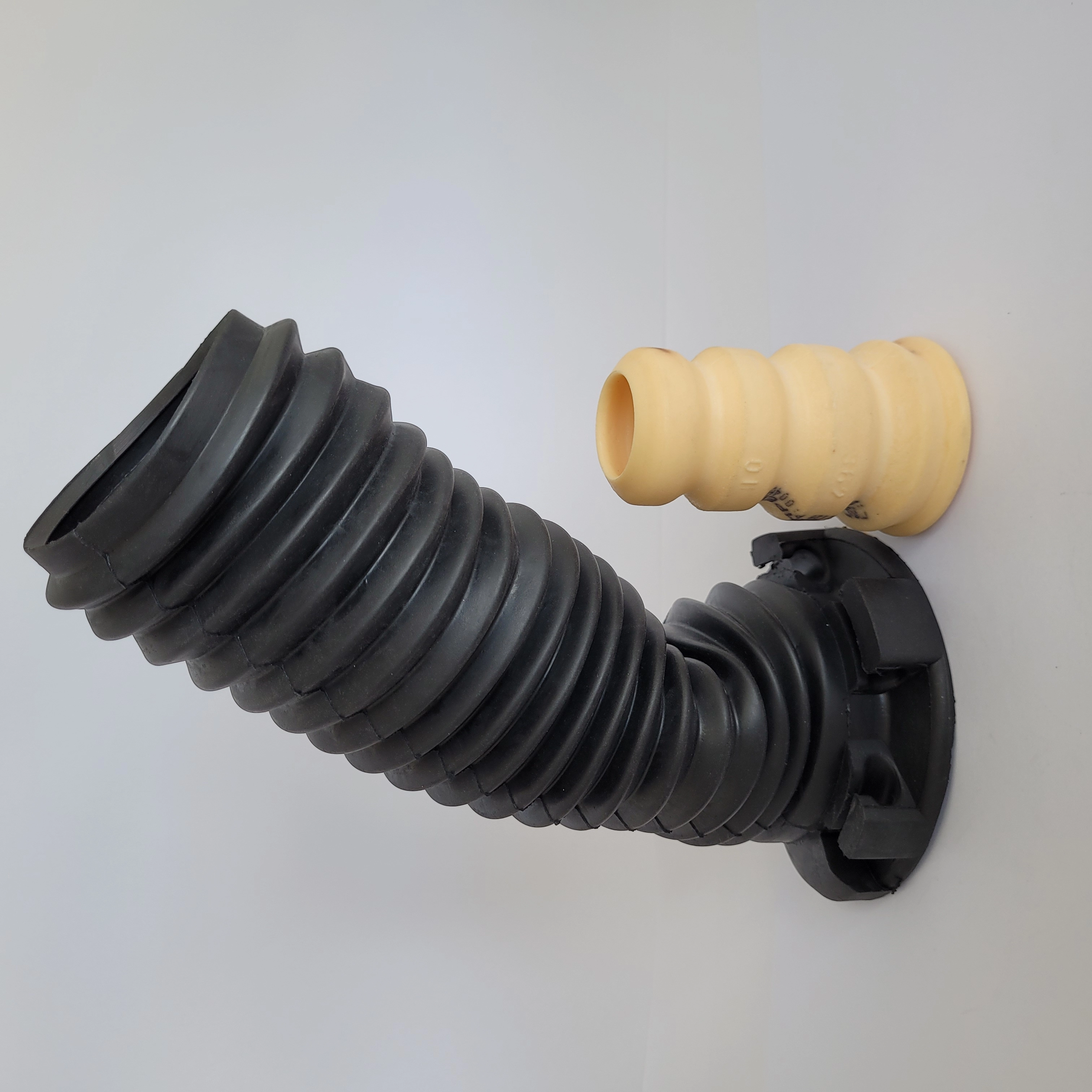 KIT AMORTECEDOR DIANTEIRO HONDA CR-V 2007/2014 - LADO ESQUERDO - BATENTE E COIFA