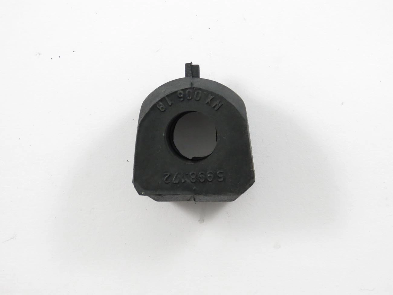 BUCHA ESTABILIZADOR DIANTEIRO FIAT 147 TODOS - FURO 18 MM