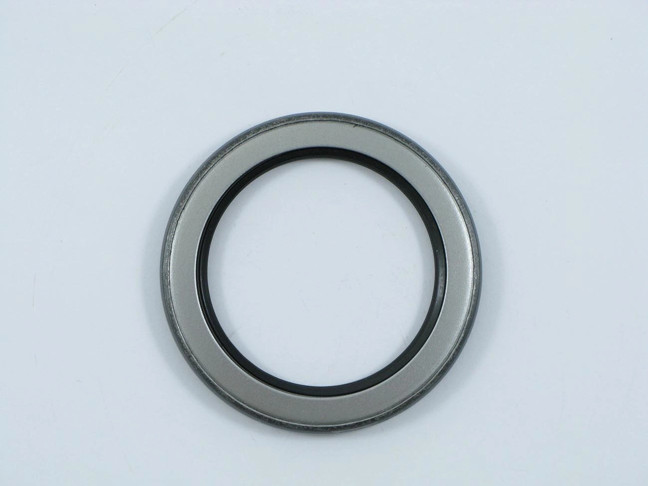 RETENTOR CUBO RODA DIANTEIRA MB SPRINTER 310/312 DIANTEIRO 55X75X8MM
