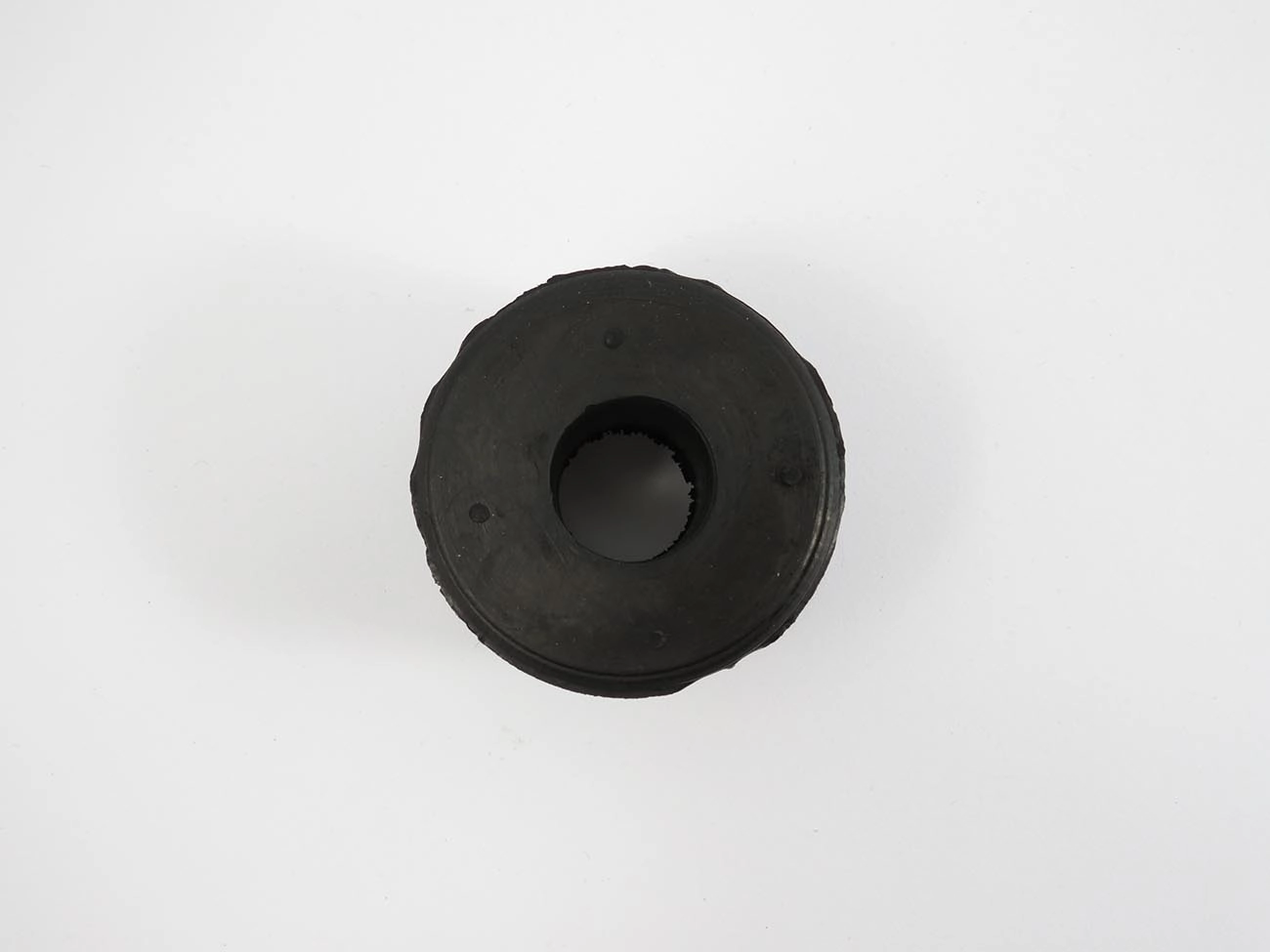 BUCHA TIRANTE/TENSOR DIANTEIRO FORD F-2000 80/85 F-350 72/85 F-400 75/85 F-4000 75/98 - TROLLER