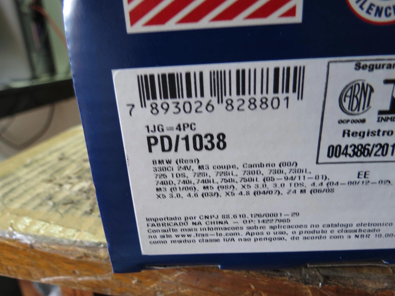 PASTILHA DE FREIO TRASEIRA BMW 330 00/ - 725/728 94/01 - X5 00/08 - LAND ROVER RANGE ROVER 04/