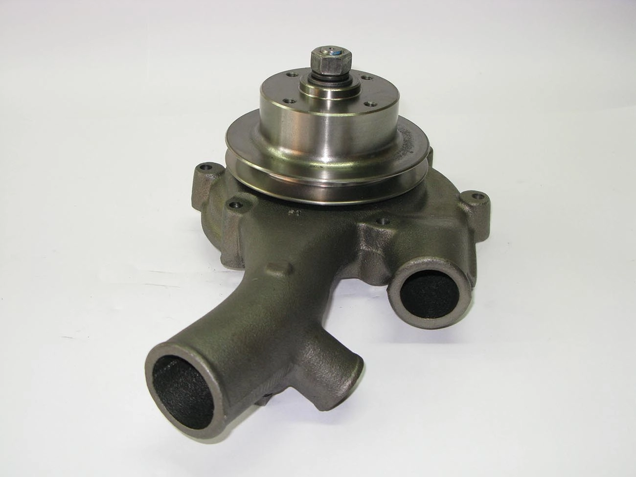 BOMBA AGUA FORD/GM PERKINS 6357 - MF 310 72/81 - CBT 1090 - C/POLIA