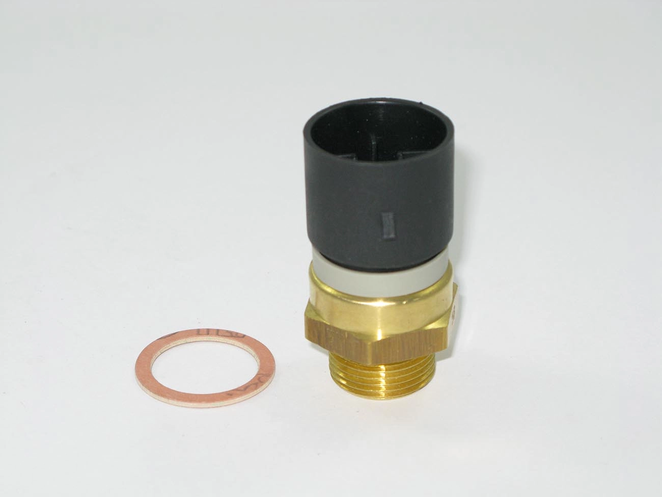 INTERRUPTOR RADIADOR GM ASTRA/VECTRA /95 - ZAFIRA 1.8 99/ - C/ AR CONDICIONADO