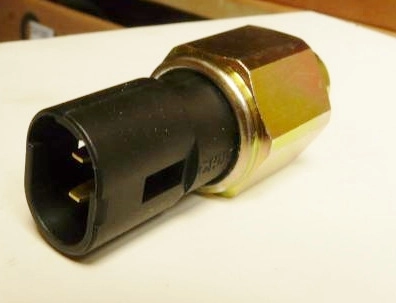 INTERRUPTOR PRESSAO DIRECAO HIDRAULICA - PEUGEOT 206 1.0 - RENAULT TODOS - 7/16X20