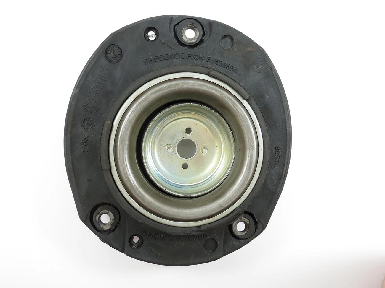 COXIM/SUPORTE AMORTECEDOR DIANTEIRO LADO ESQUERDO COM ROLAMENTO PEUGEOT 206 1.0 98/ 207 09/