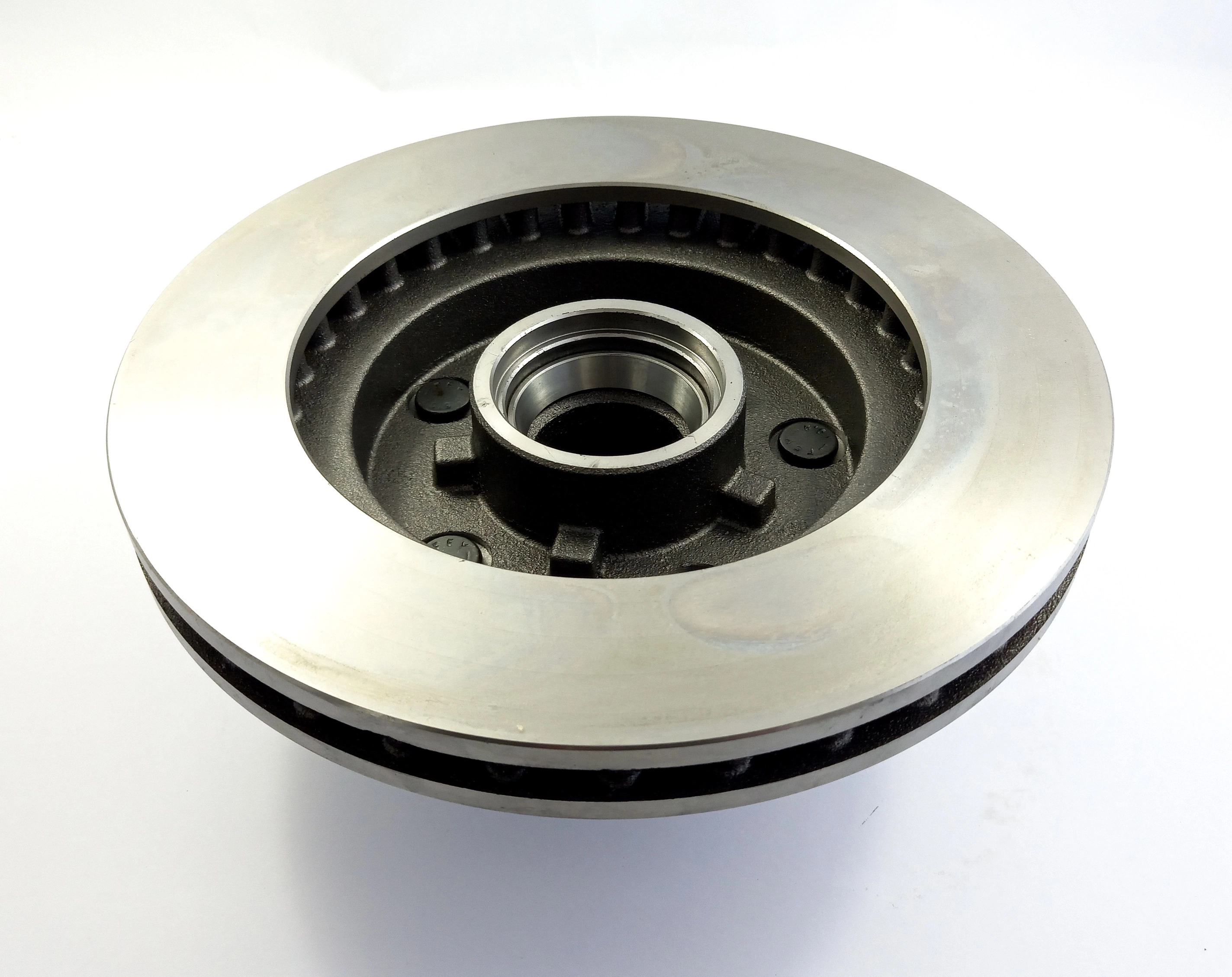 DISCO DE FREIO GM CAMARO RS 92/ - EL CAMINO 82/87 - BUICK REGAL 82/87 - PONTIAC BENNEVILLE - V267MM