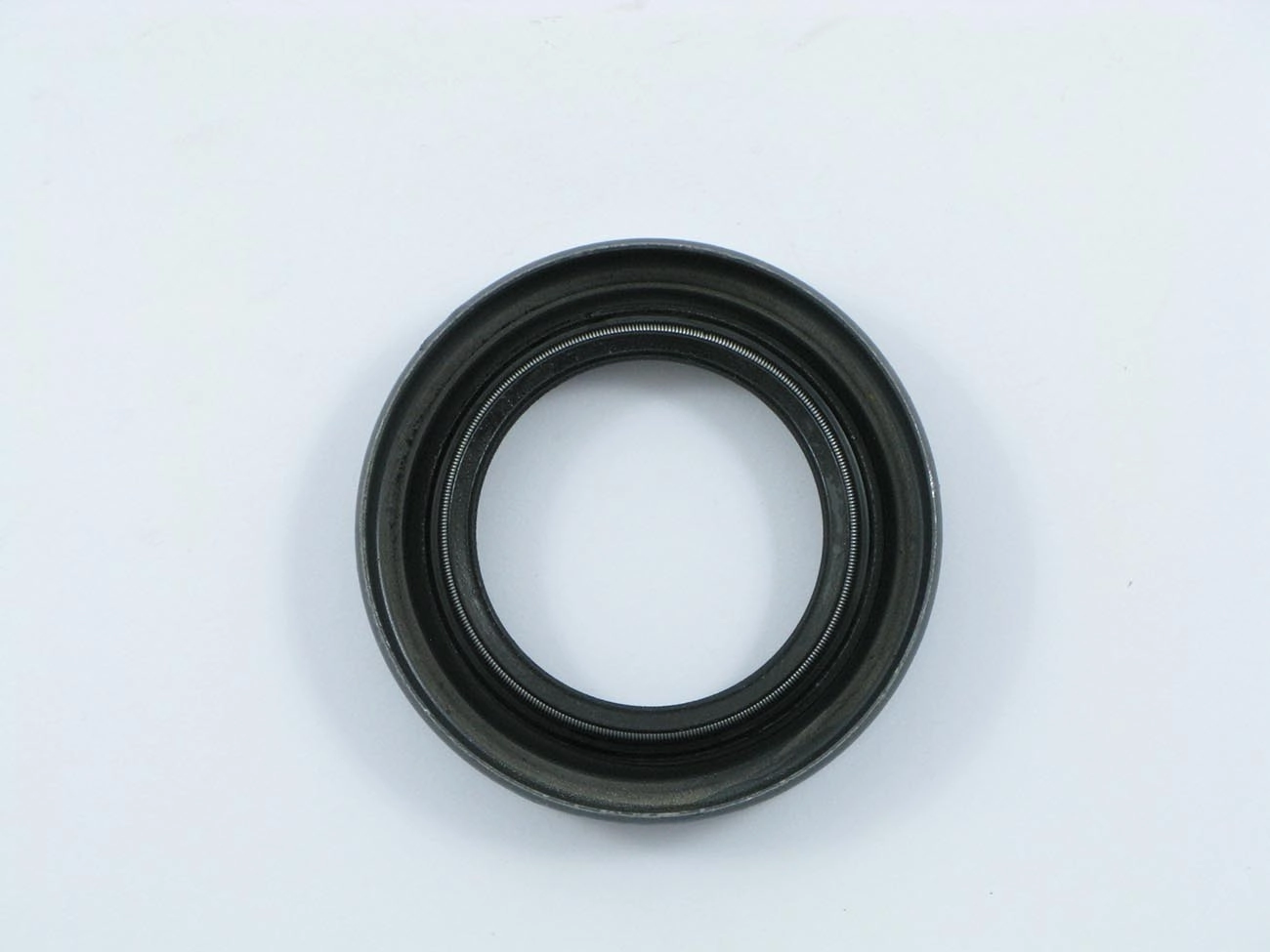 RETENTOR EIXO ENTALHADO/SAÍDA CAIXA CÂMBIO 38,10X60,30X12,70MM GM D-10/D-20/D-40