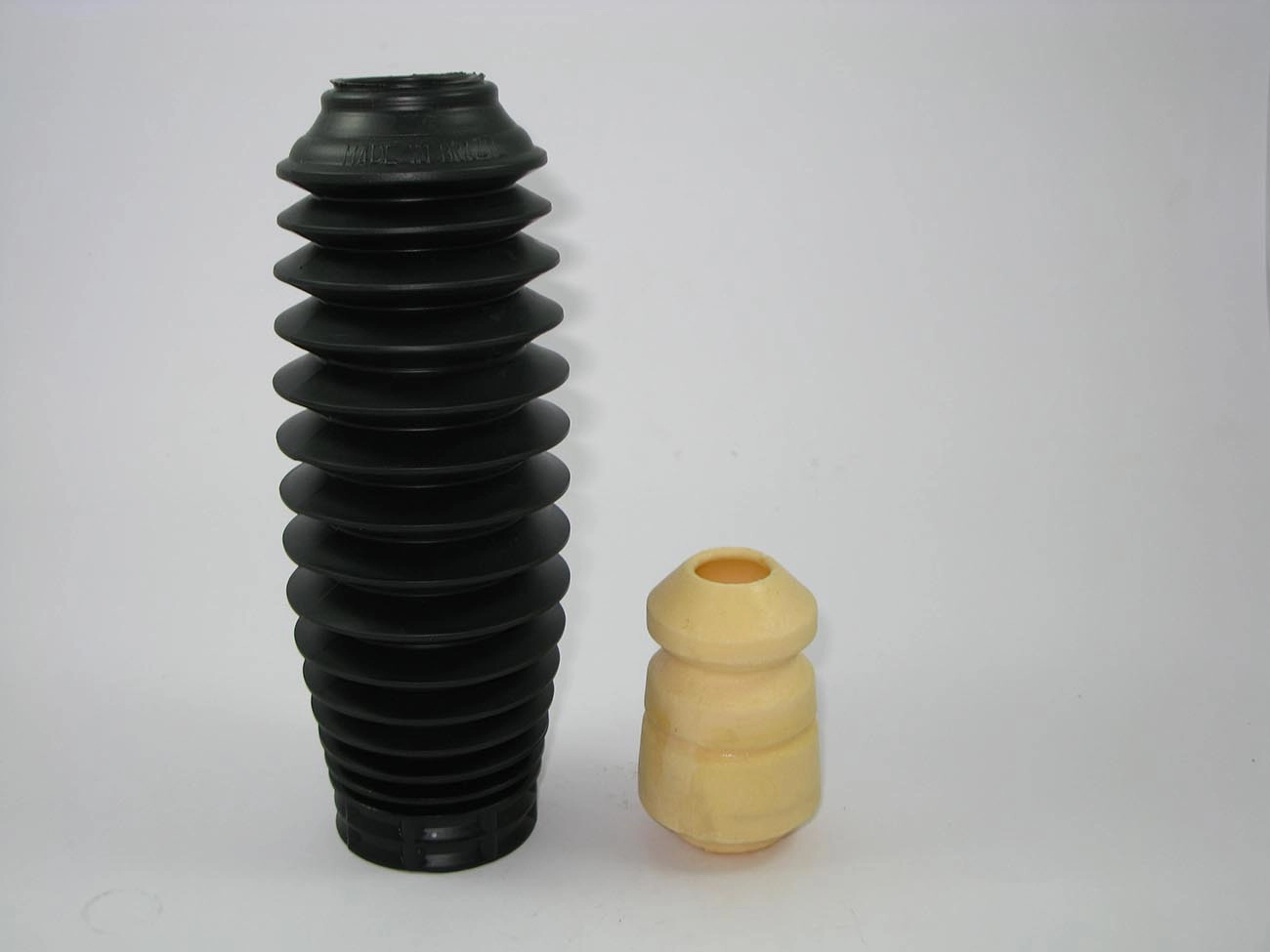 KIT AMORTECEDOR SUSPENSÃO DIANTEIRA FORD ESCORT 97/ DIANTEIRO