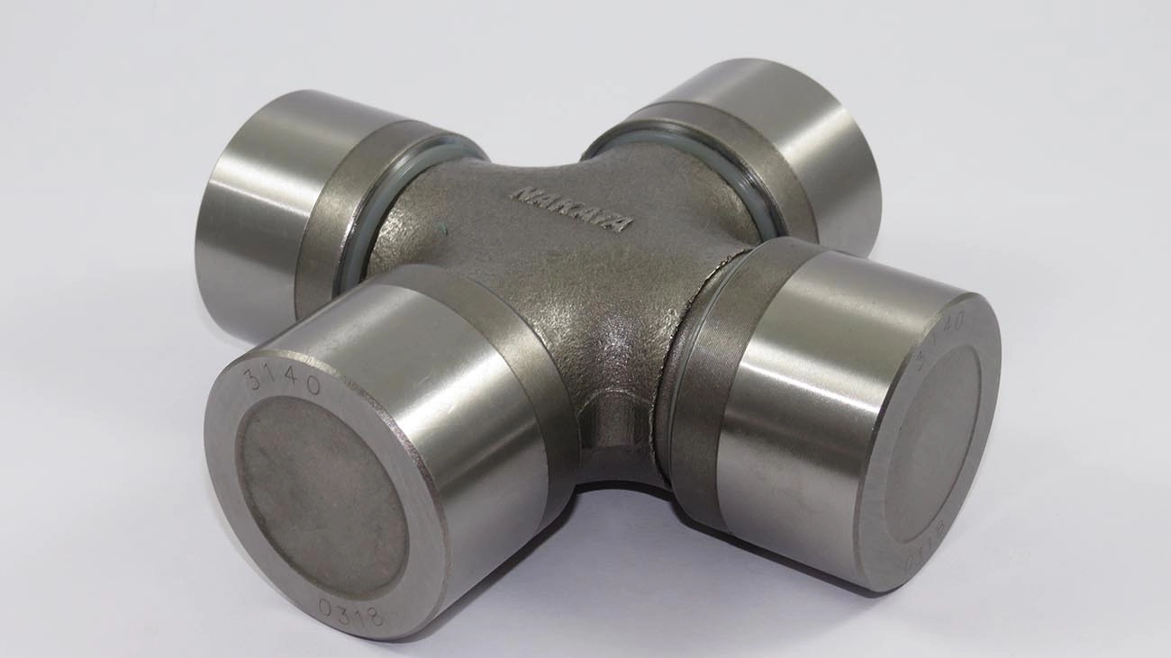 CRUZETA CARDAN MB 1524/1525/1924/1941 - 57X151MM - 4 CHAVETAS EXTERNAS