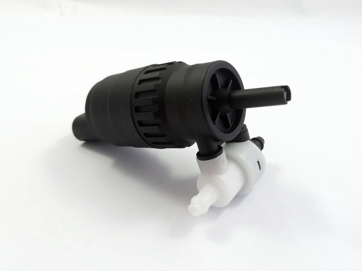 BOMBA ELÉTRICA PARABRISA - GM COBALT/CRUZE/ONIX/SPIN - VW NIVUS/POLO/T-CROSS - 12V - 2 SAÍDAS