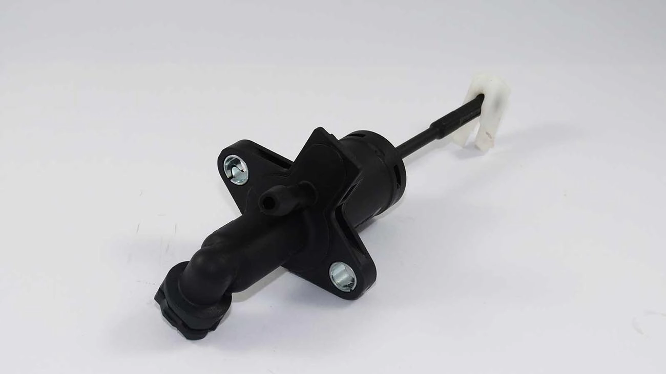 CILINDRO MESTRE EMBREAGEM VW NOVO GOL/VOYAGE/SAVEIRO 2008/ FOX 2004/ - POLO 02/